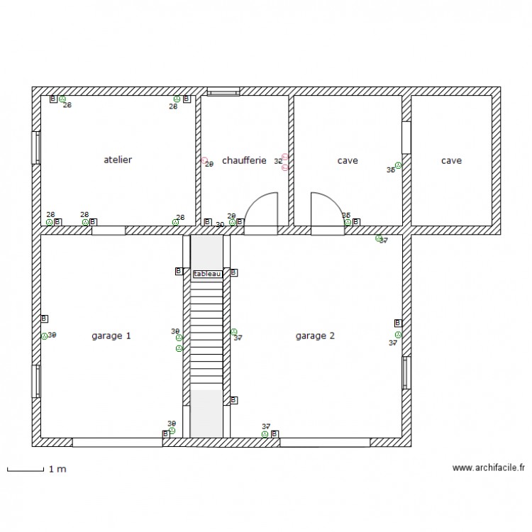 sous sol prise de courant. Plan de 0 pièce et 0 m2