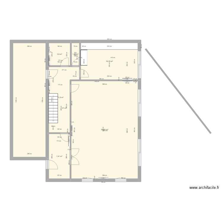 Guarigues , RDC. Plan de 7 pièces et 121 m2