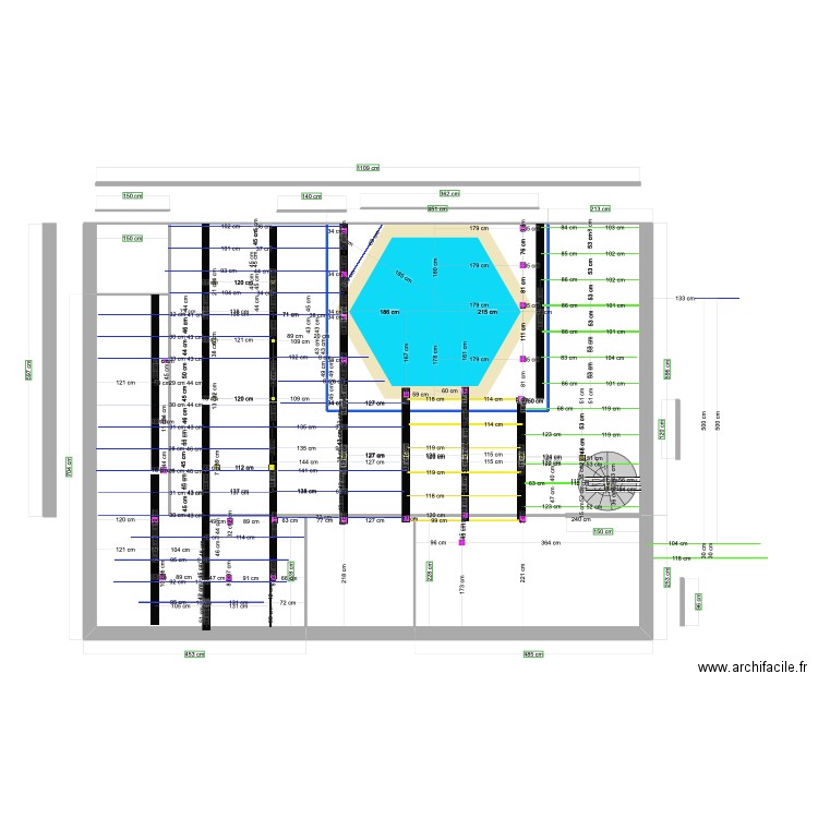 piscine. Plan de 6 pièces et 91 m2