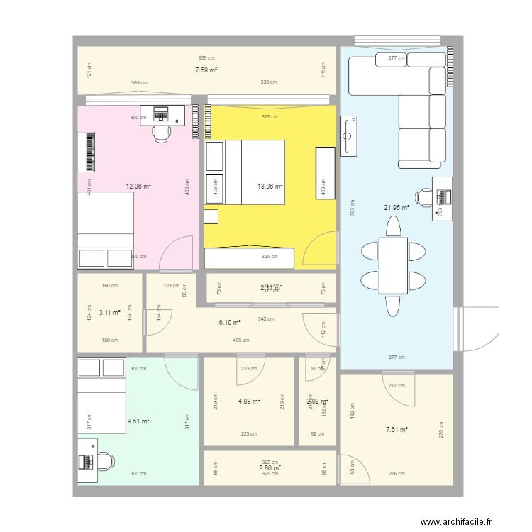 Apartament nou cu 4 camere. Plan de 12 pièces et 93 m2