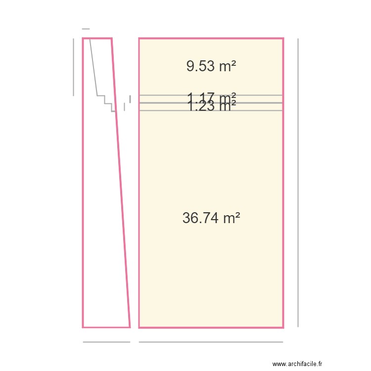 Piscine transformée. Plan de 0 pièce et 0 m2