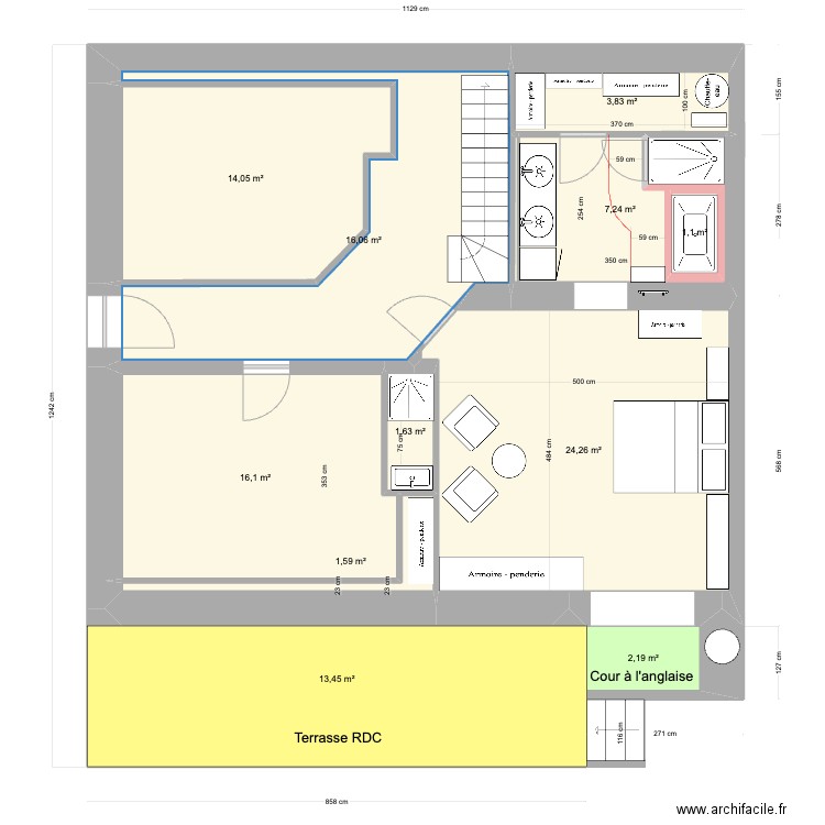 Appart Gavelière RDJ 29 mai. Plan de 15 pièces et 212 m2