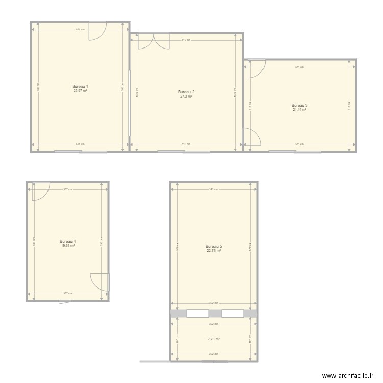 Bureau M6. Plan de 6 pièces et 124 m2