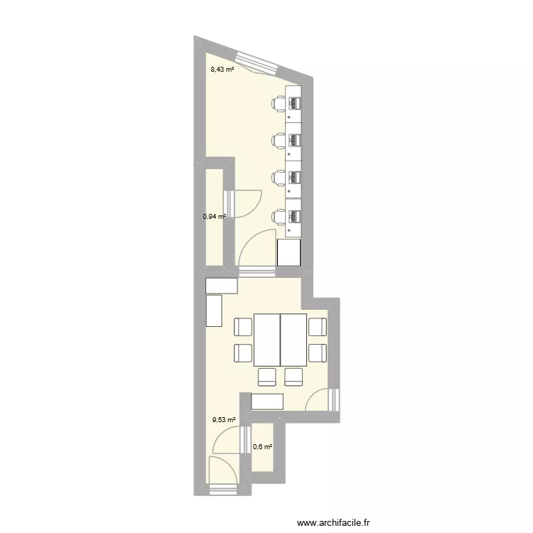 Logement Copro vide avec salle de repos en cuisine. Plan de 4 et 20 m² Logement Copro vide avec salle de repos en cuisine. Plan de 4 et 20 m²
