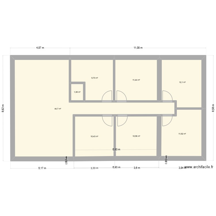 extension. Plan de 8 pièces et 113 m2