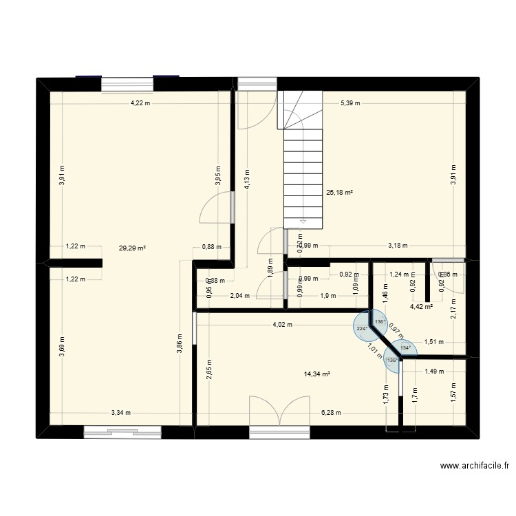 Maison après rénovation. Plan de 4 pièces et 73 m2
