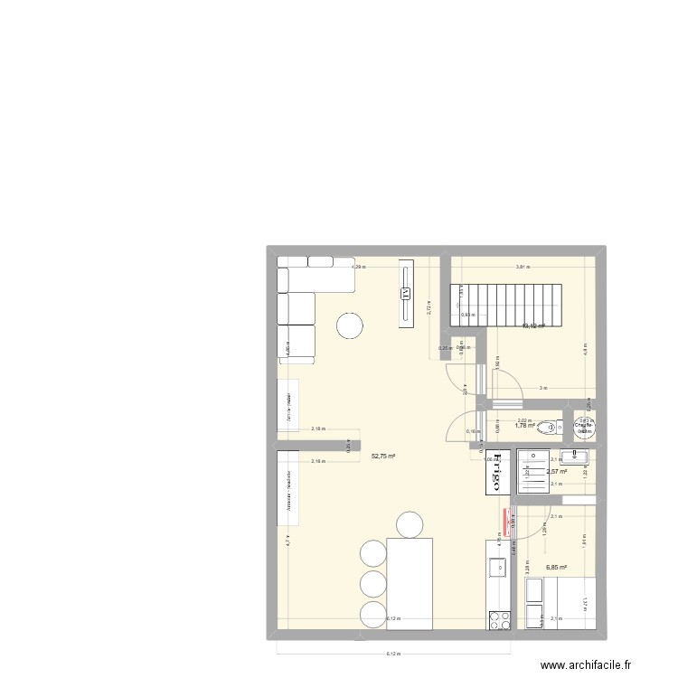 Mezzanine. Plan de 11 pièces et 146 m2