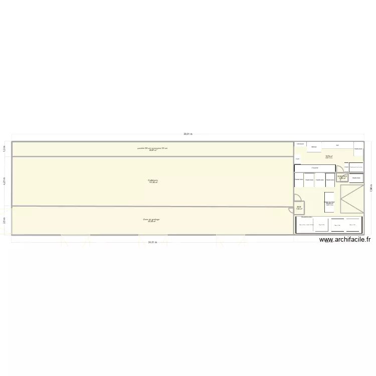 POULAILLER 2000 POULES. Plan de 7 pièces et 236 m²