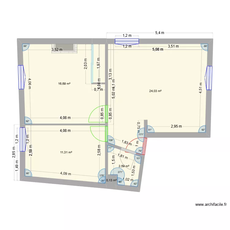 Appartement 1er etage montcuq. Plan de 