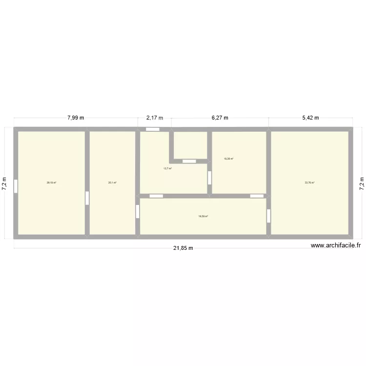 RDC. Plan de 6 et 134 m² RDC. Plan de 6 et 134 m²