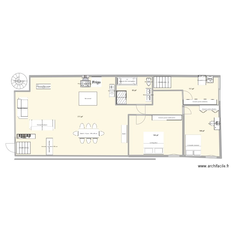 base. Plan de 5 pièces et 121 m2