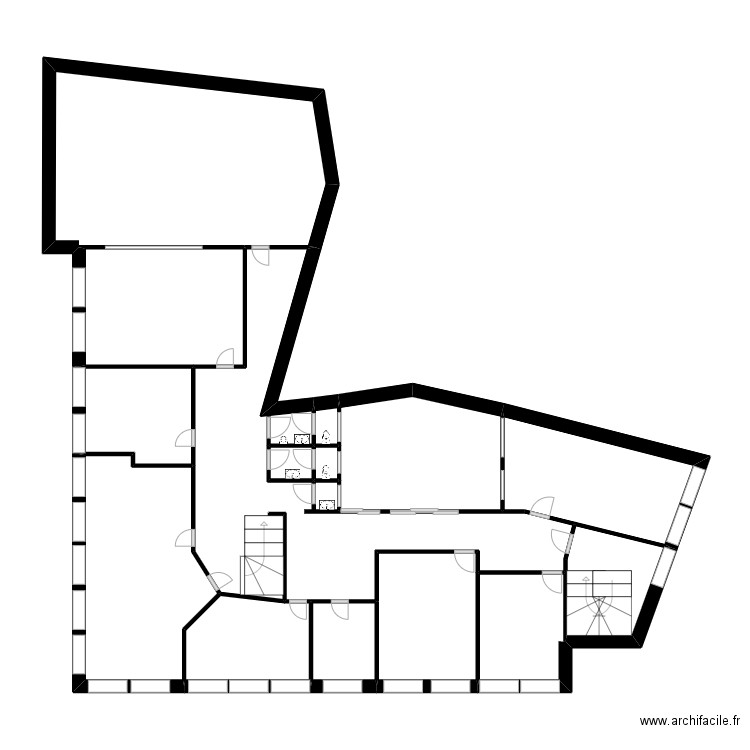 cpas 1er étage à refaire. Plan de 0 pièce et 0 m2