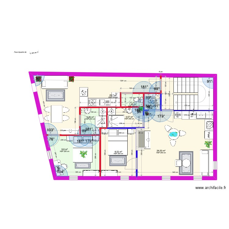 V1Co. Plan de 8 pièces et 82 m2