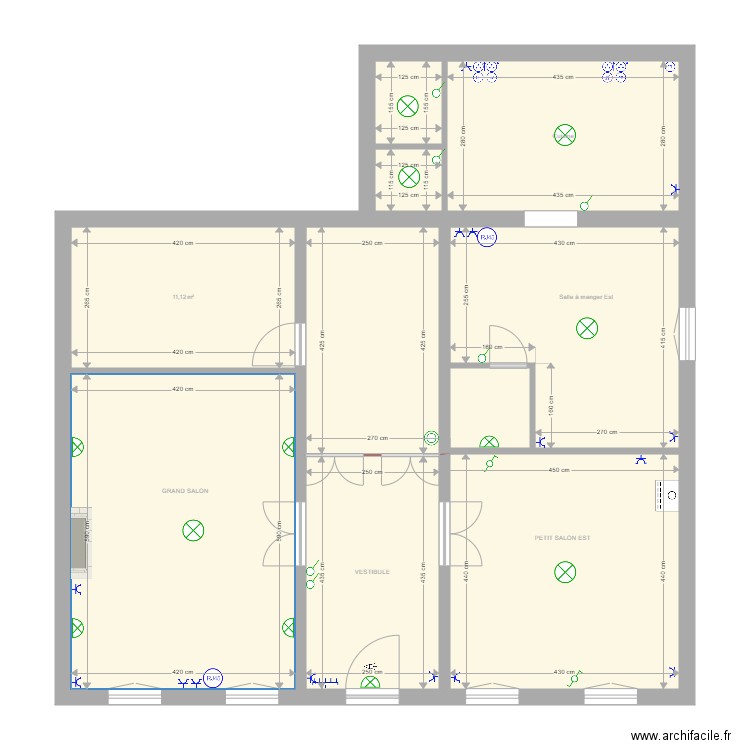 Maison RDC. Plan de 9 pièces et 109 m2