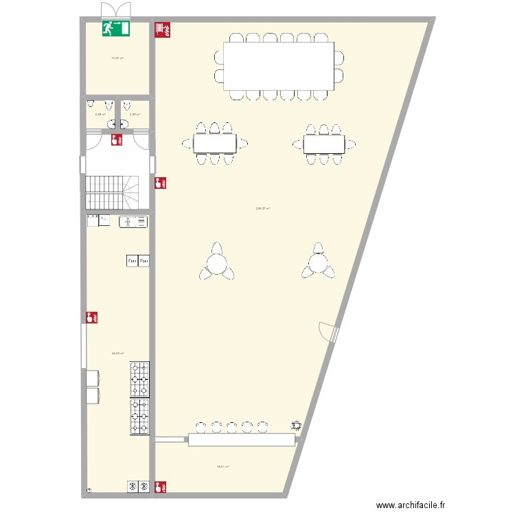 yust. Plan de 0 pièce et 0 m2