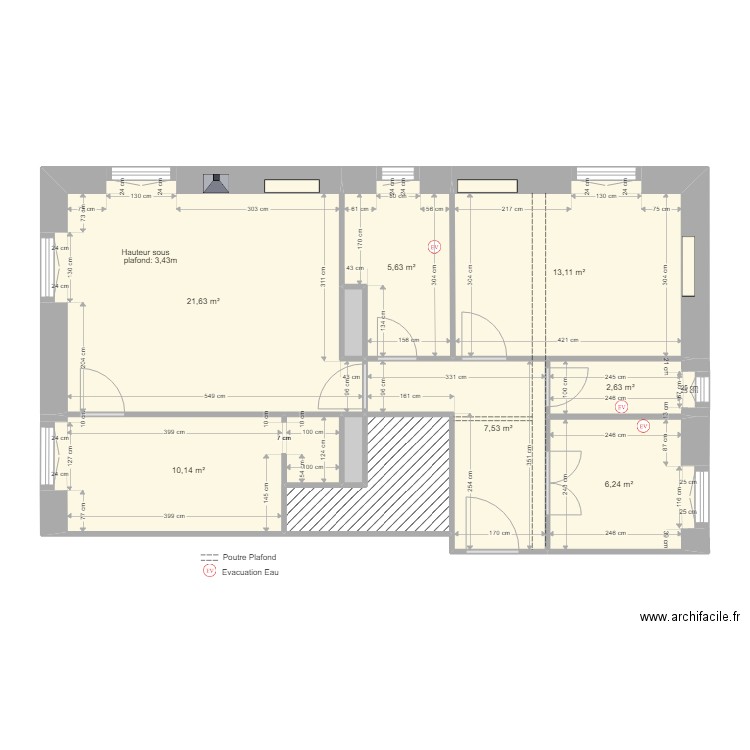 Villa Fernandez. Plan de 10 pièces et 72 m2