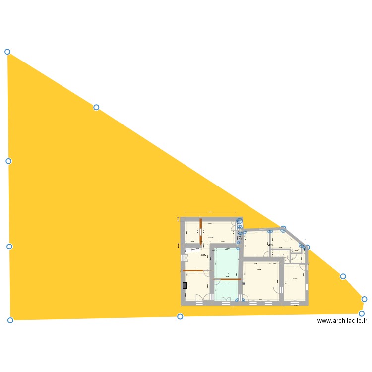 11-2022 CISSAC 0 Base Cloison bois. Plan de 8 pièces et 135 m2