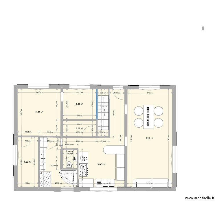 plan maison 5. Plan de 9 pièces et 83 m2
