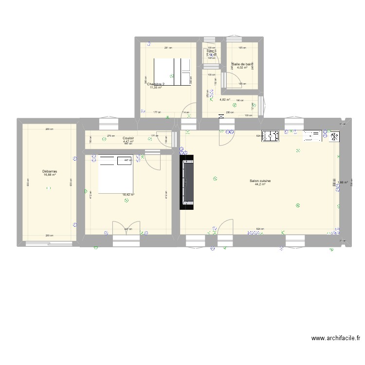 nadaillac elec. Plan de 9 pièces et 107 m2