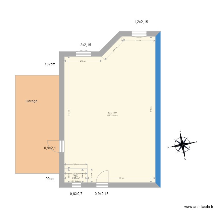 BAY RDC. Plan de 0 pièce et 0 m2