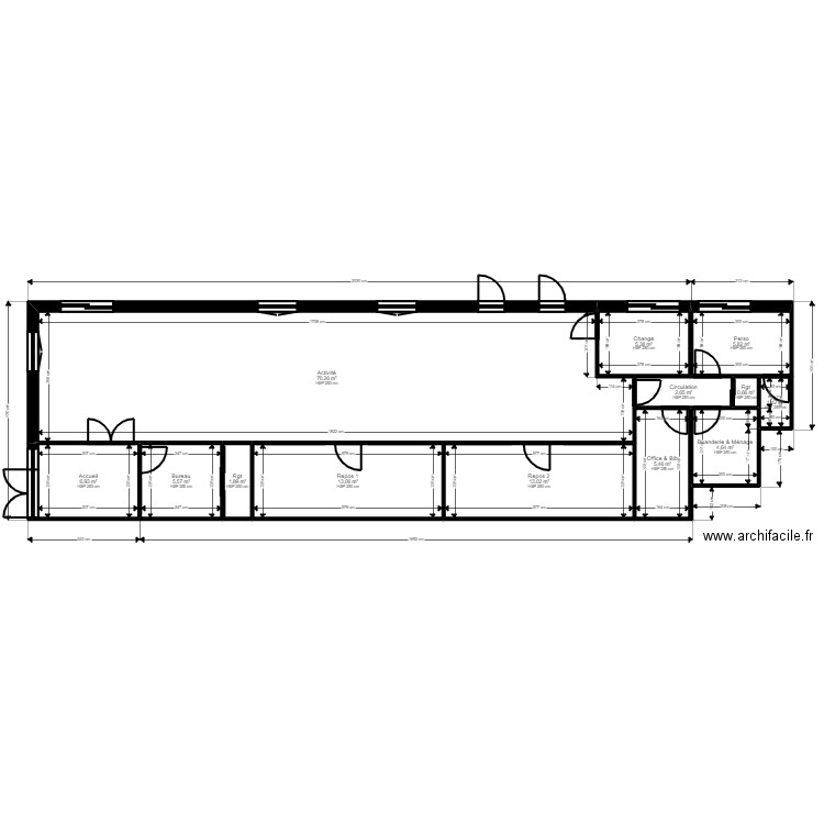 83SM512R projet. Plan de 13 pièces et 137 m2