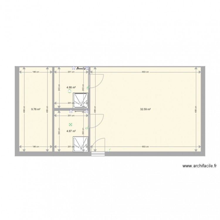 Douches dans les combles. Plan de 0 pièce et 0 m2