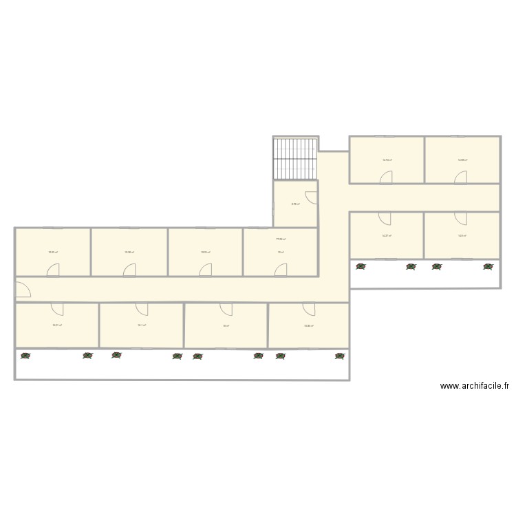 hotel  1 cour. Plan de 0 pièce et 0 m2