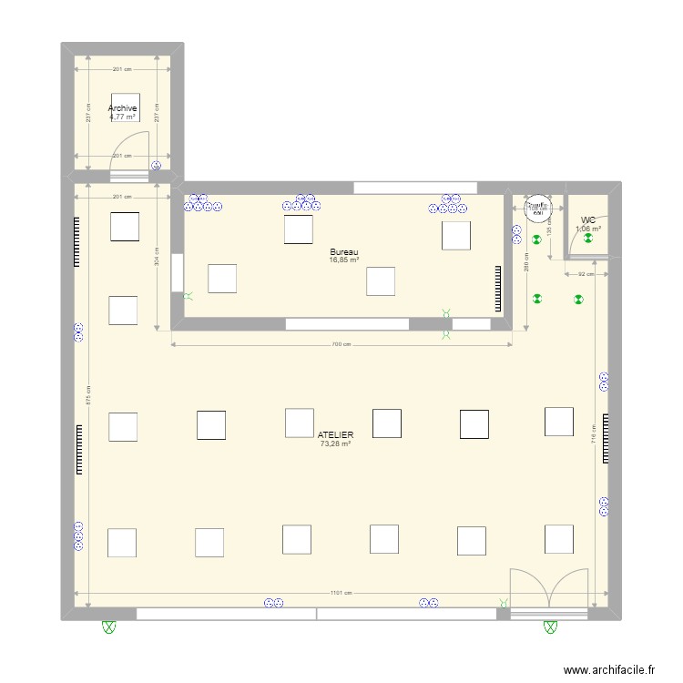 Local Chilly 100 m. Plan de 0 pièce et 0 m2