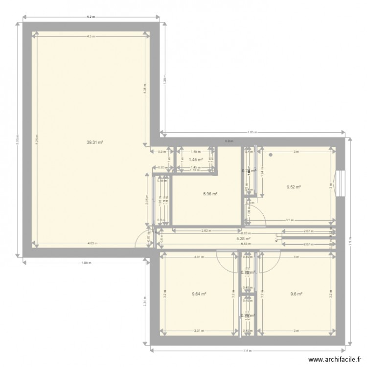 maison en cour. Plan de 0 pièce et 0 m2