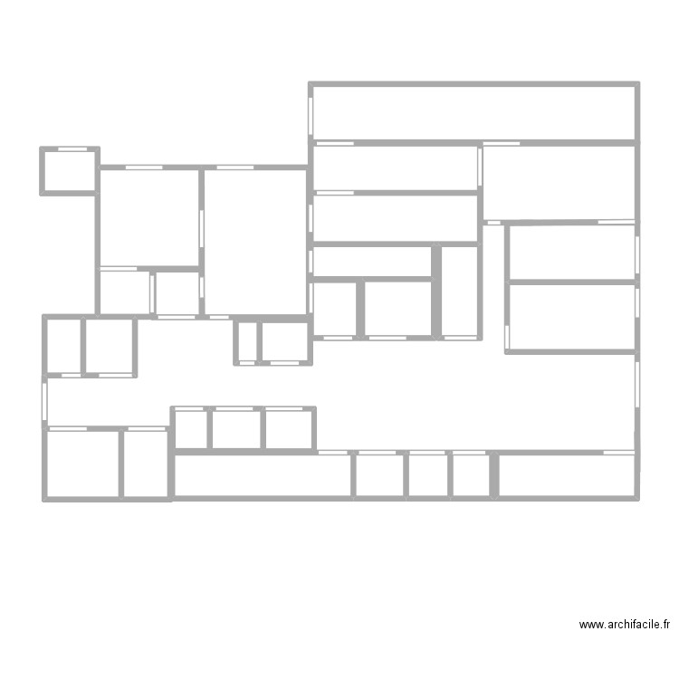 cuisine centrale. Plan de 29 pièces et 81 m2