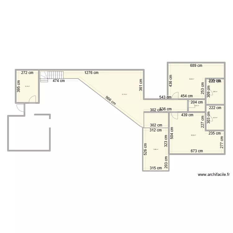 amonbra suri 2 etage. Plan de 