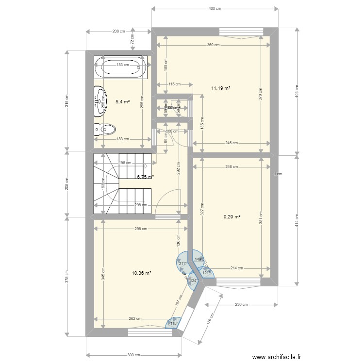 1er etage. Plan de 6 pièces et 44 m2