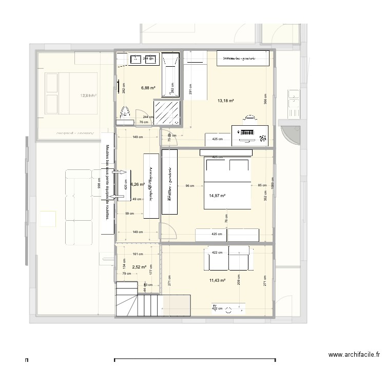 33 4 chambres naze possible. Plan de 0 pièce et 0 m2