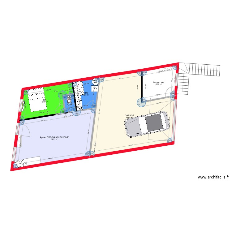 appart et garage RDC. Plan de 6 pièces et 81 m2