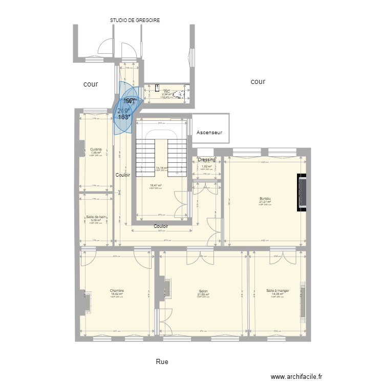 Plan appartement. Plan de 10 pièces et 128 m2