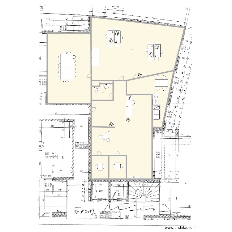 Brig - Nouvel aménagement . Plan de 8 pièces et 1553 m2
