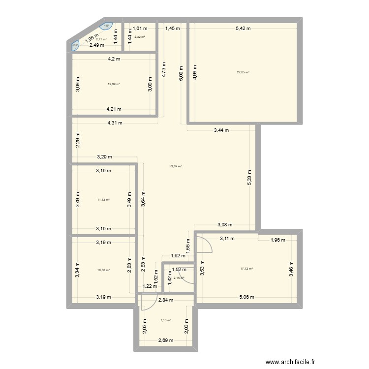 pl01. Plan de 10 pièces et 147 m2