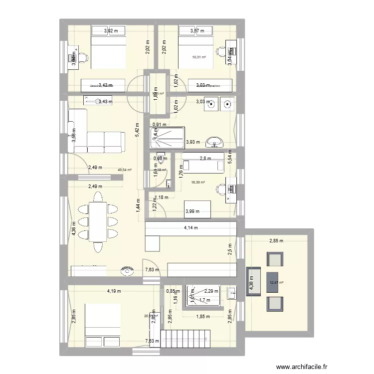 Maison murs porteurs. Plan de 7  et 115 m²