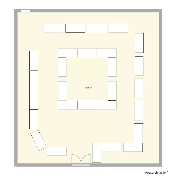 carrel&eacute;e. Plan de 1  et 181 m²