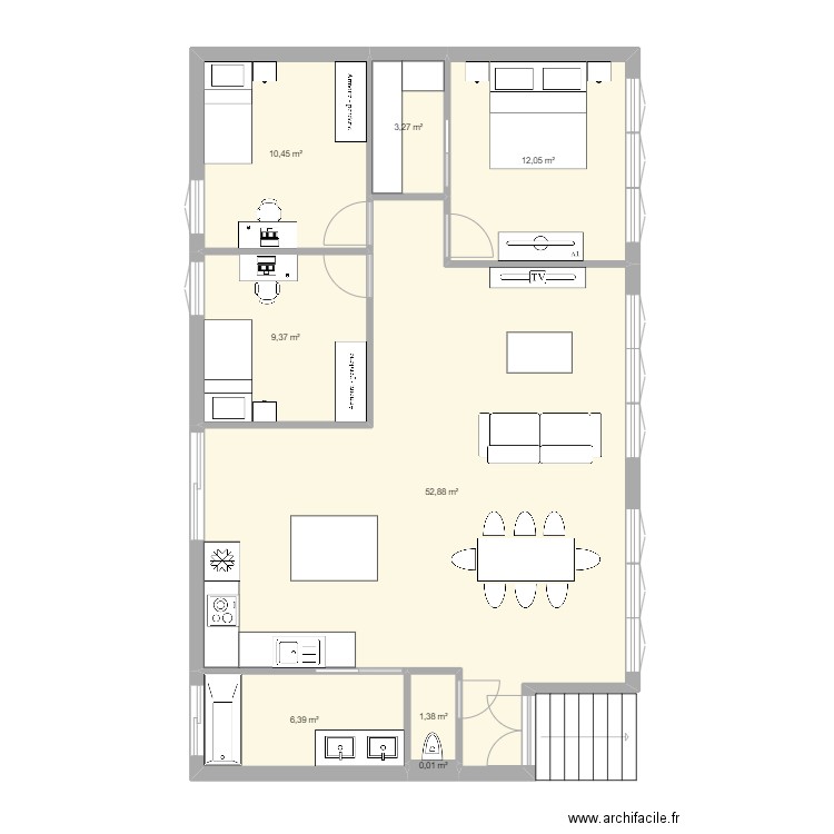 Maison. Plan de 8 pièces et 96 m2