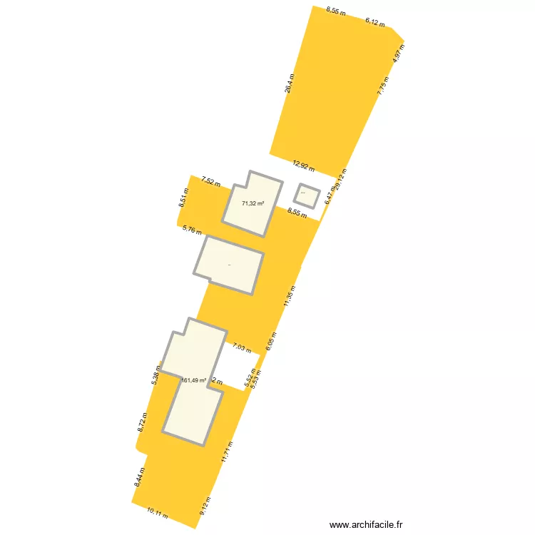 voisin. Plan de 4 pièces et 321 m²