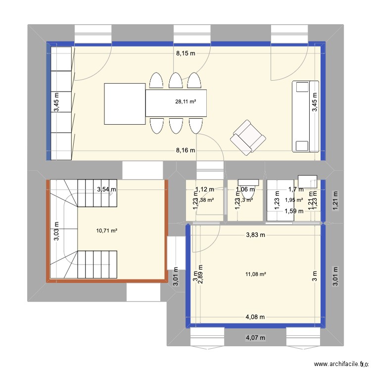 rdc jaujac en vinarais V1. Plan de 7 pièces et 55 m2