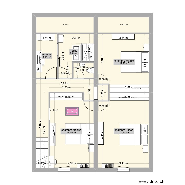 2e etage. Plan de 10 pièces et 70 m2