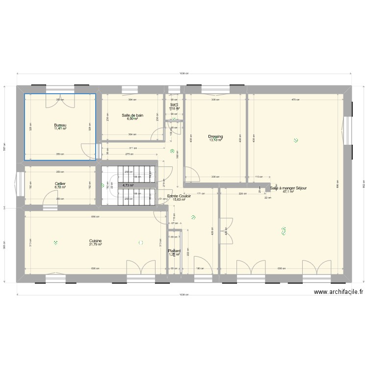 RDC projet 1. Plan de 10 pièces et 130 m2