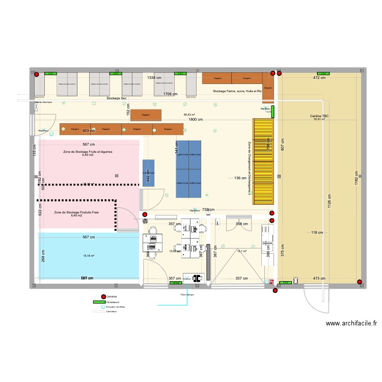 Hangar. Plan de 6 pièces et 206 m2