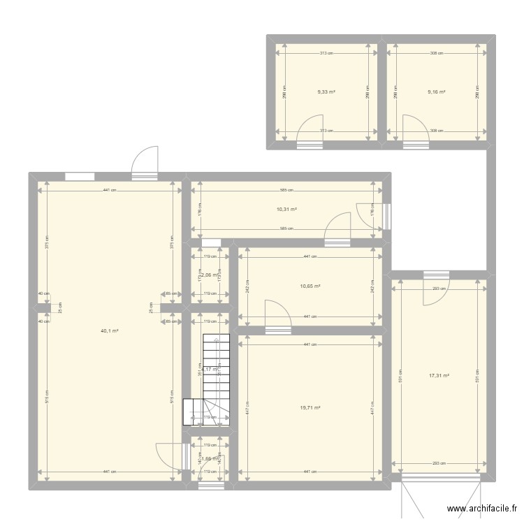 Malonnne Fayy. Plan de 10 pièces et 124 m2