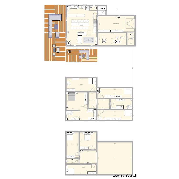 NVM. Plan de 15 pièces et 368 m2