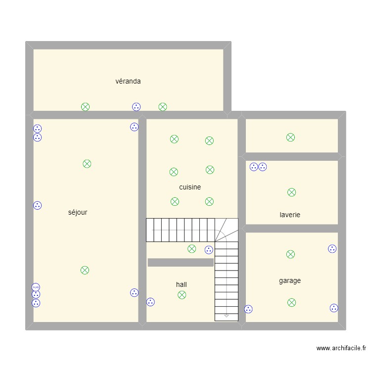 FABIEN MARTIN RDC. Plan de 5 pièces et 82 m2