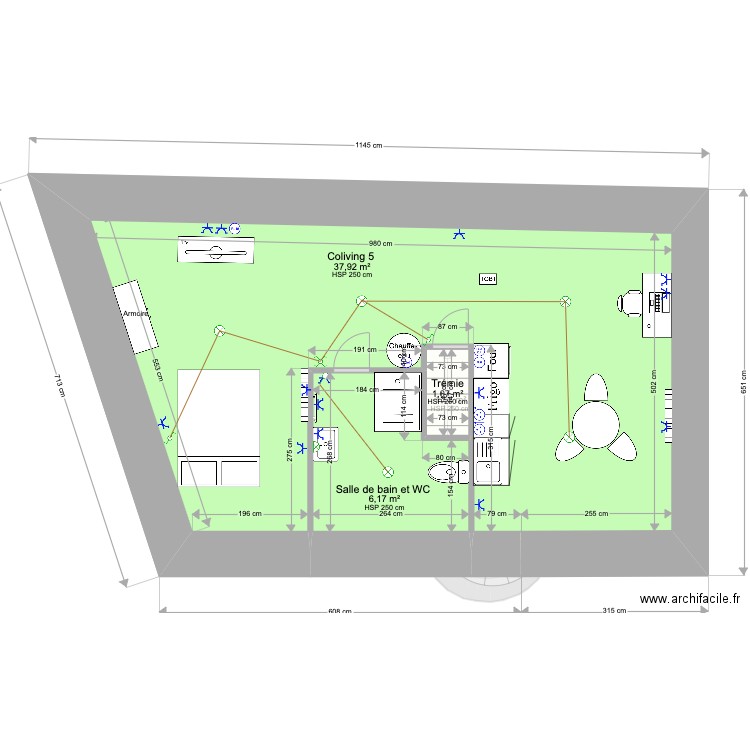 Guingamp 21 Saint Martin . Plan de 14 pièces et 132 m2