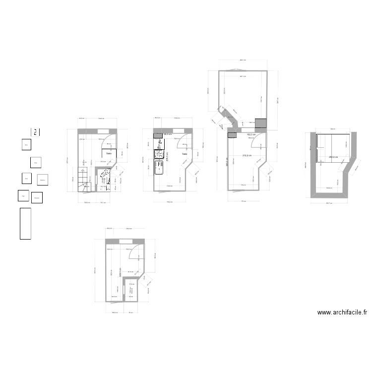 Studio paris. Plan de 5 pièces et 32 m2